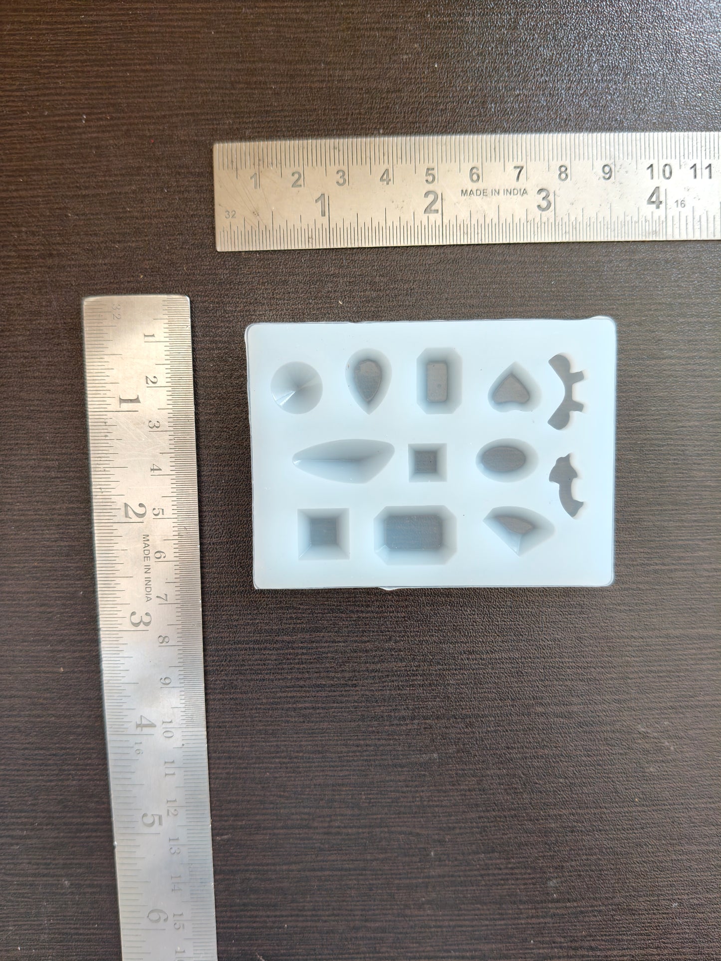 12 cavity gemstone mould