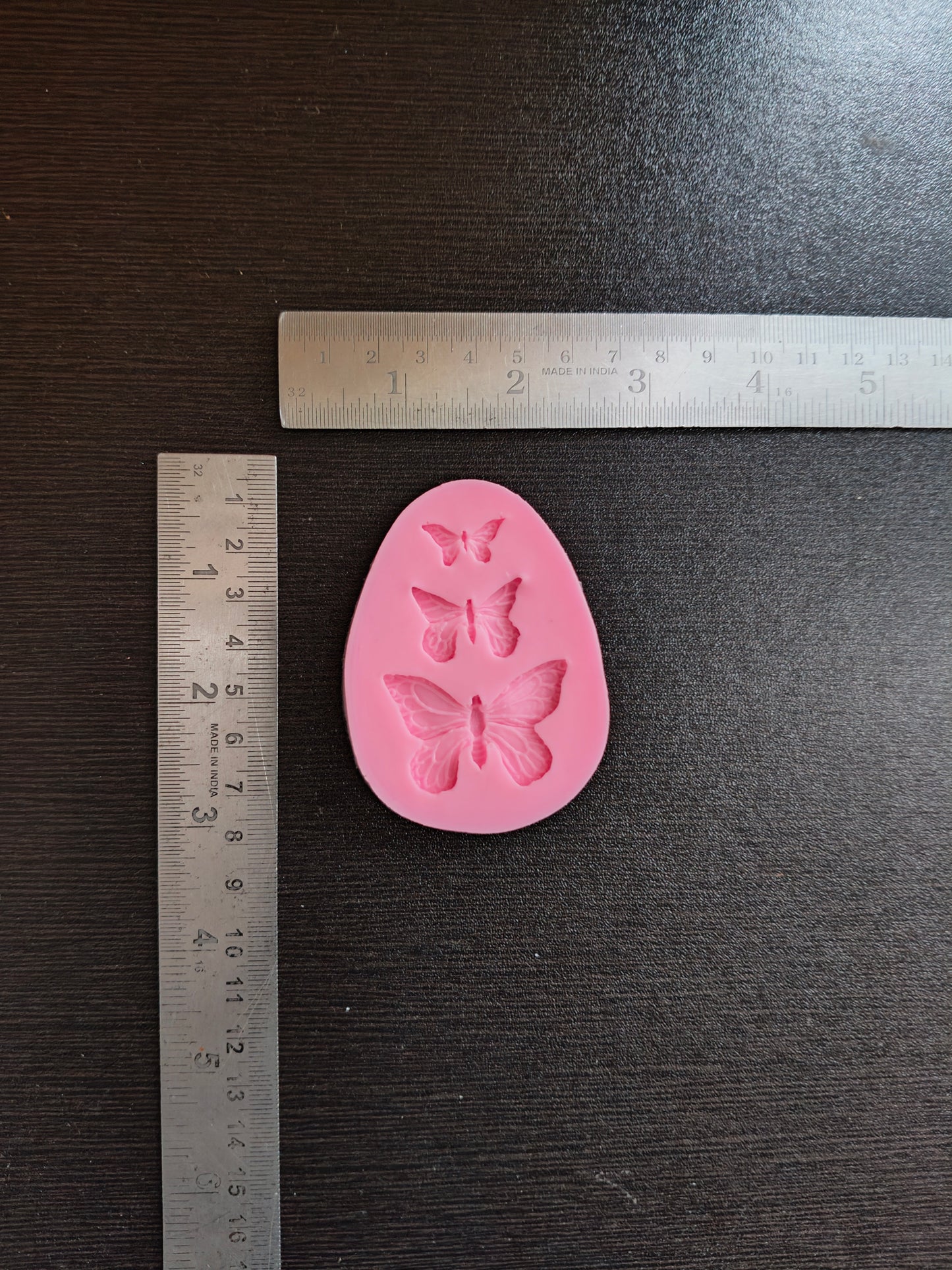 3 cavity butterfly pink mould