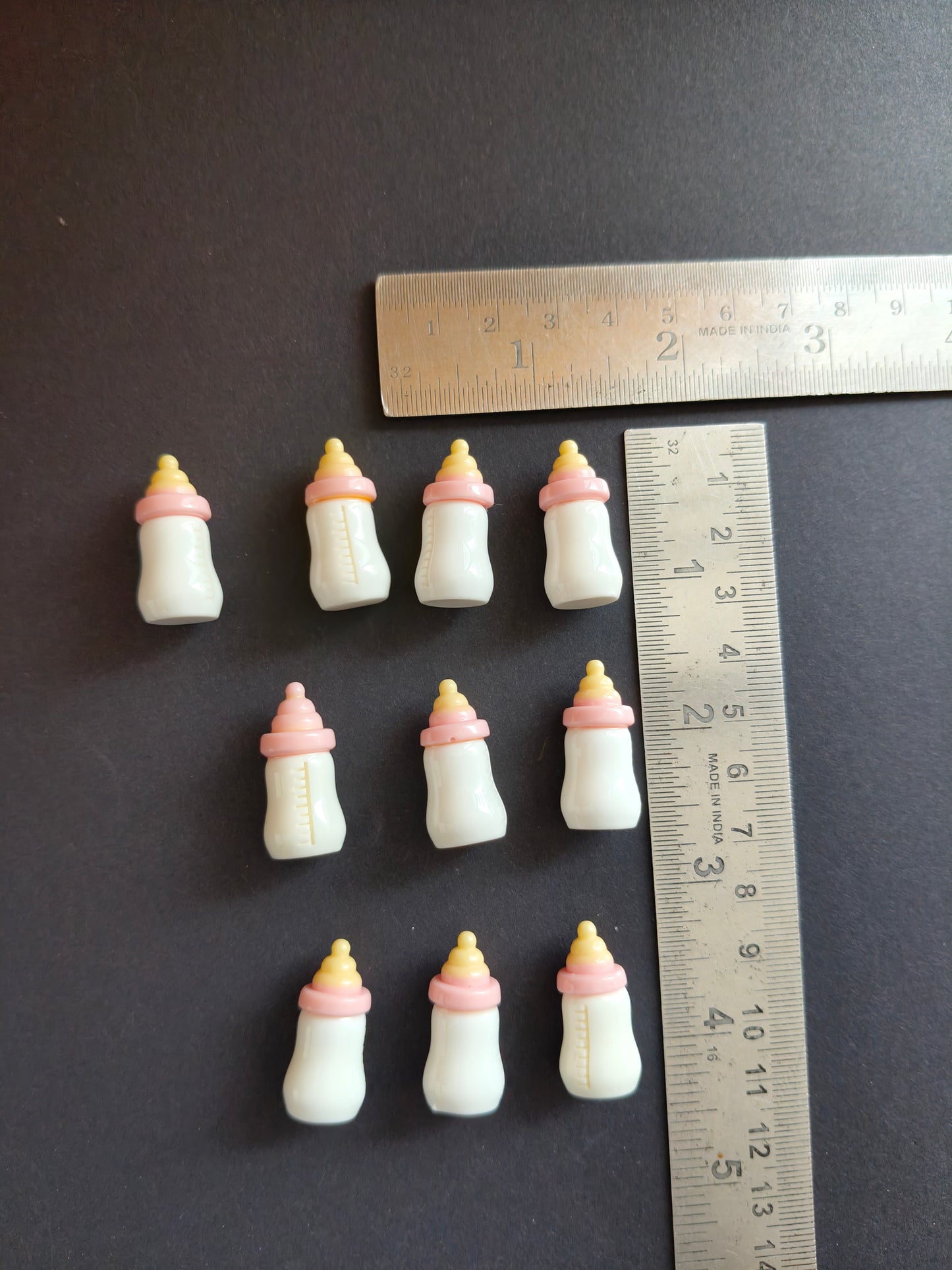 MN014- set of 10 Milk bottle miniature