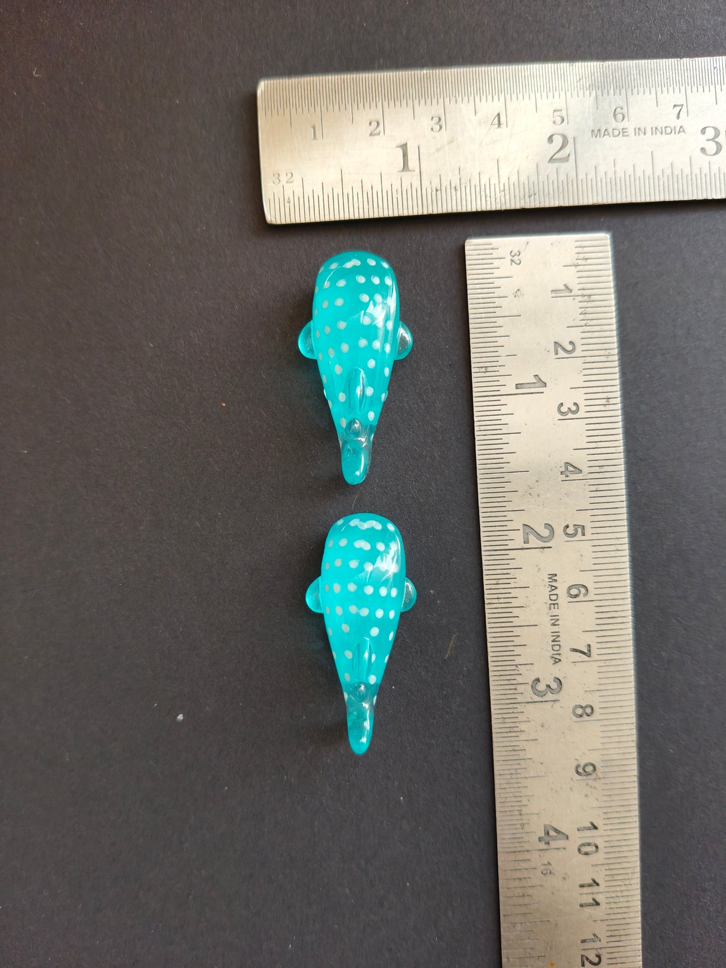 MN206- Blue Shark Whale miniature