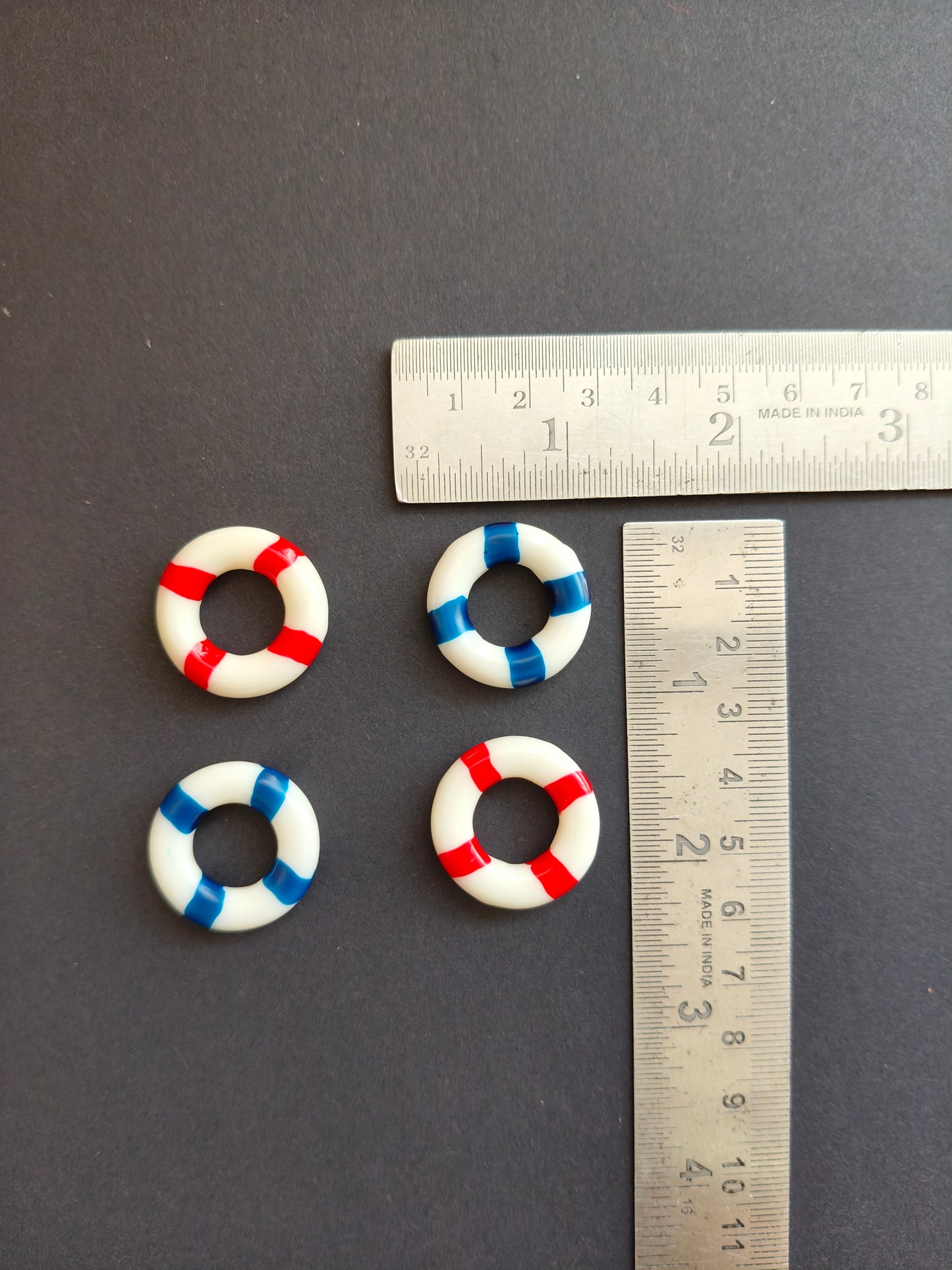 MN225- Life bouy swim ring miniature