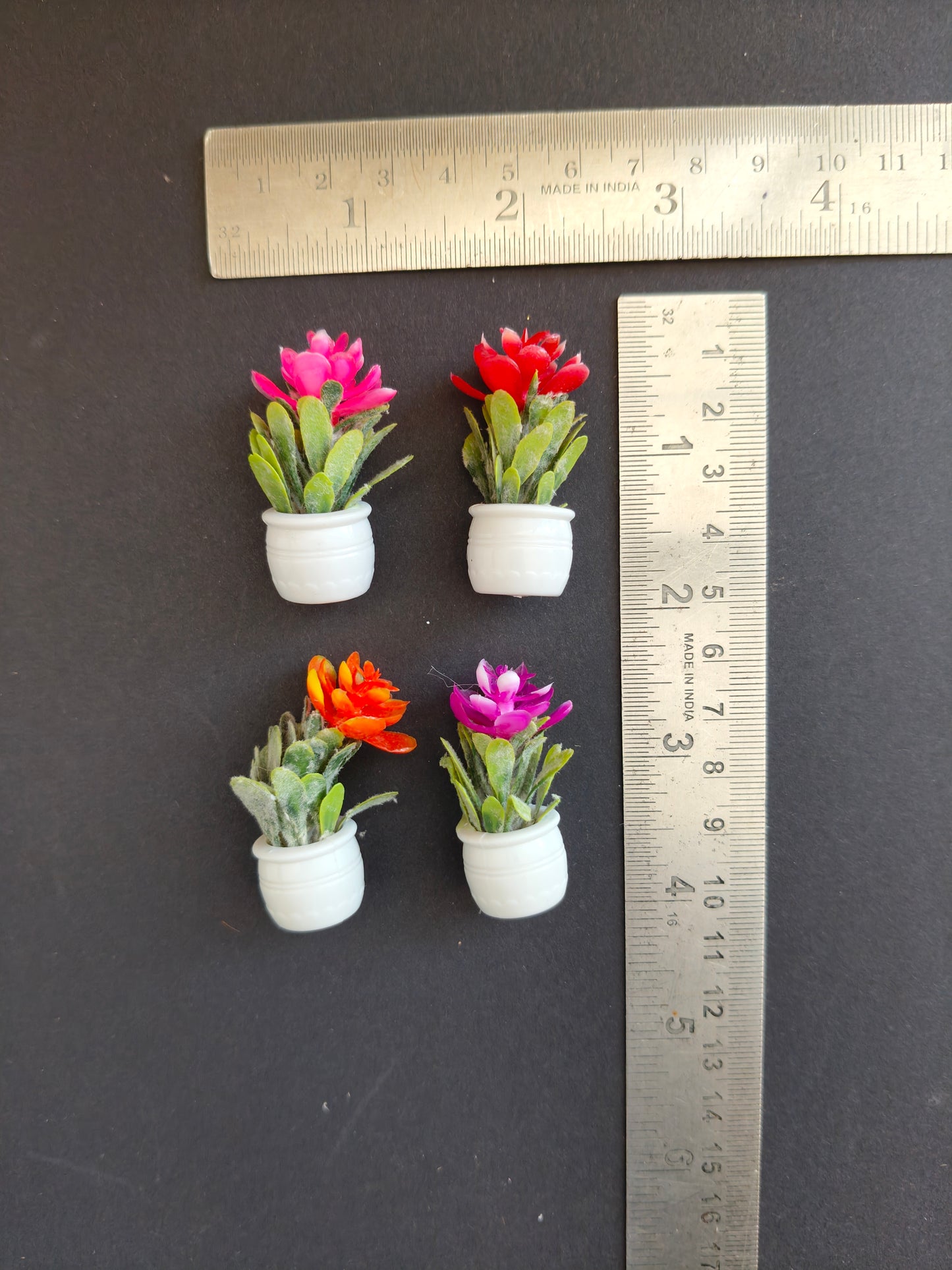 MN338- Flower miniature