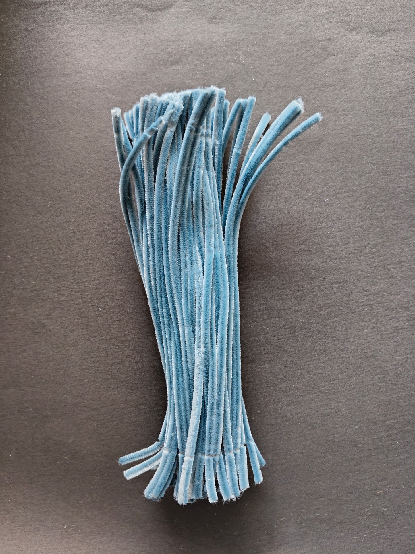 PC37-Dark Grey Pipe Cleaner