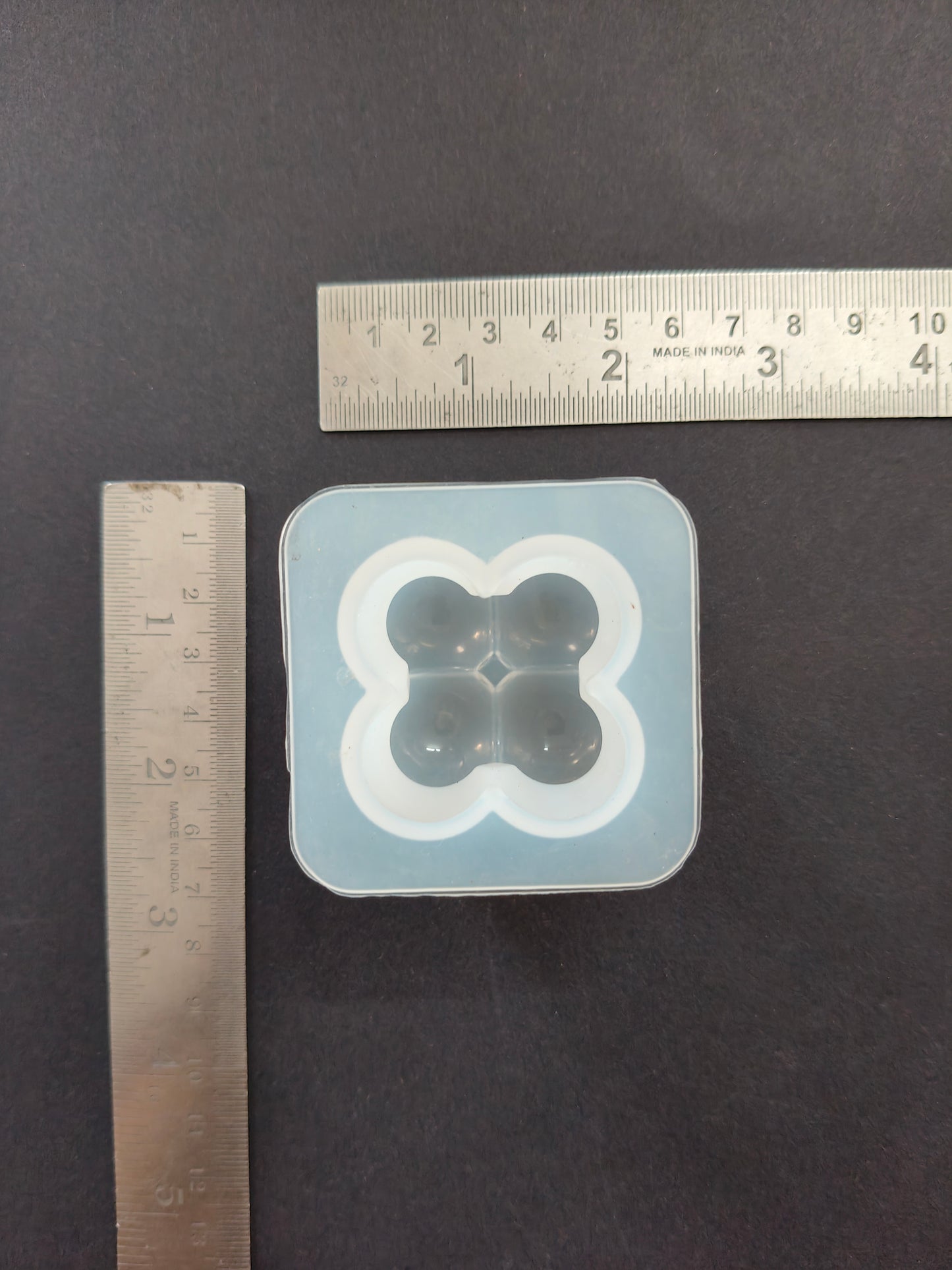 Small bubble candle mould