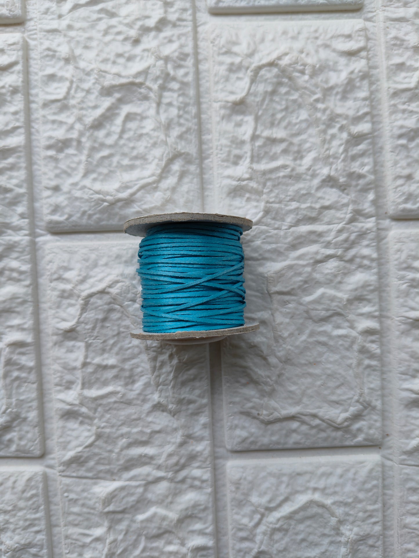 TH042-Blue Satin twines