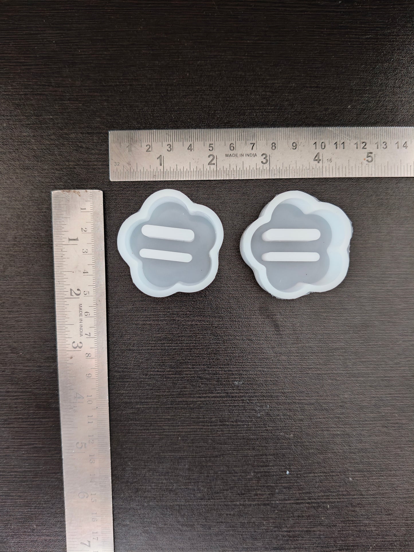 Two flower ring holder mould
