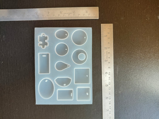 12 cavity keychain, Pendant and jewellery mould