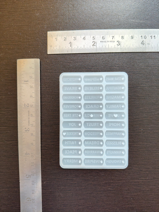 30 cavity word pendant mould