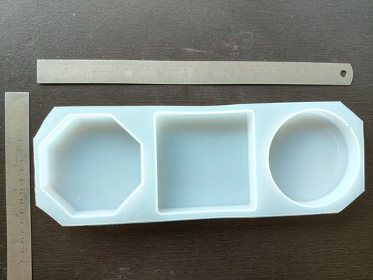 3 cavity deep mould