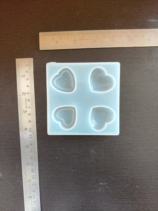 4 Cavity heart mould
