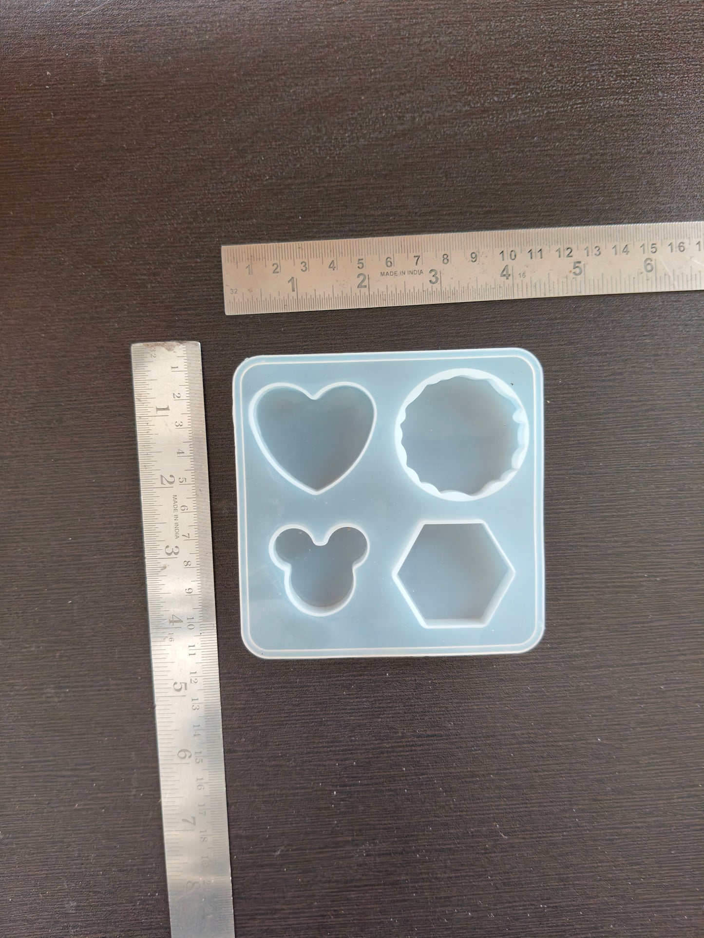 4 cavity shape mould-C