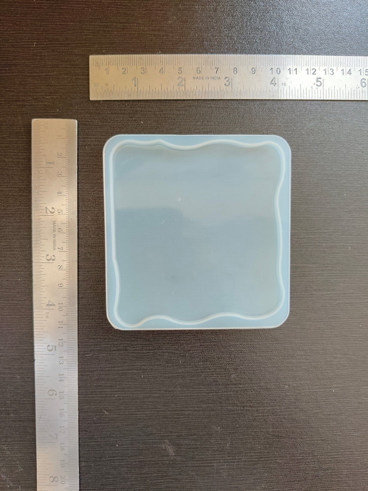 4 inch agate square with border mould