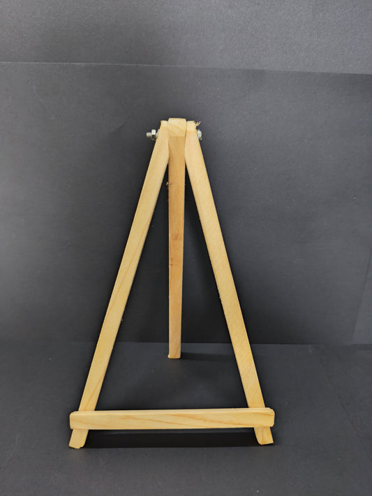 Easel stand with screw