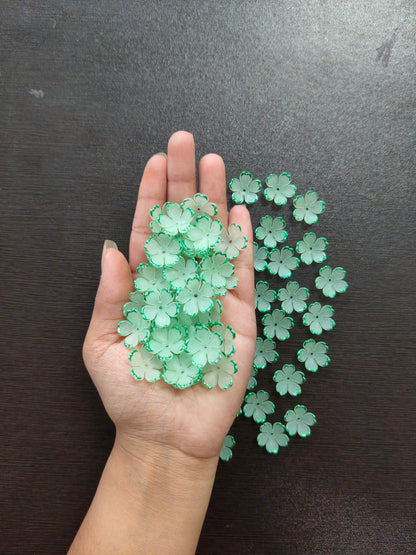 Small flower Leaves with Self border