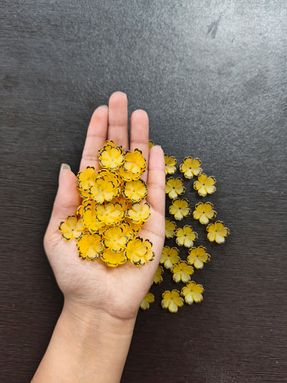 Small flower Leaves with Self border