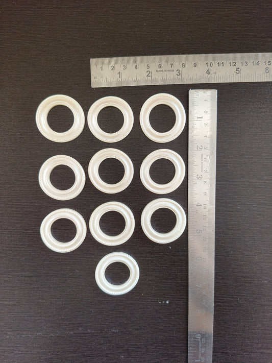 MN108- Round ring miniature