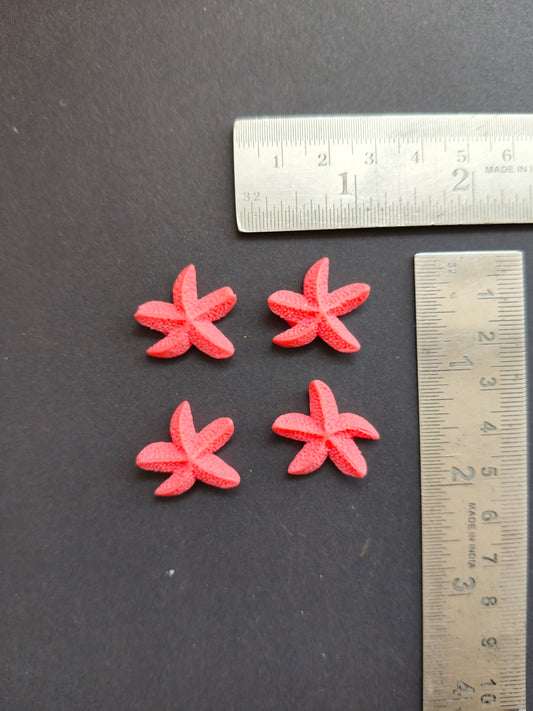 MN230- Red starfish miniature