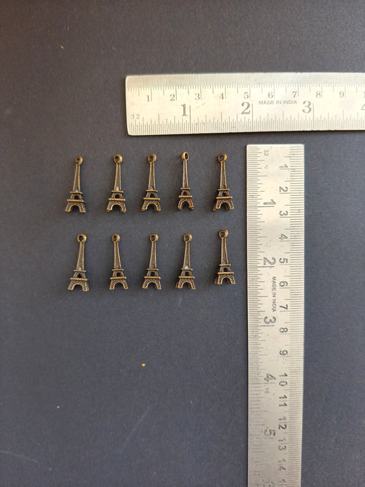 MN302- Eiffel Tower charm miniature