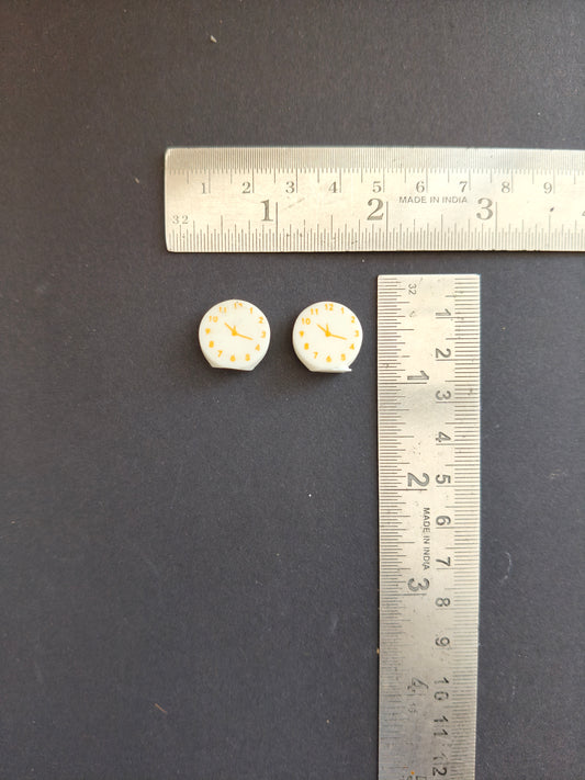 MN308- Clock miniature