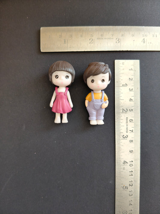 MN407- Girl-Boy miniature