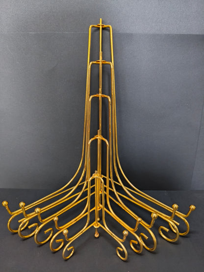 Foldable metal stand