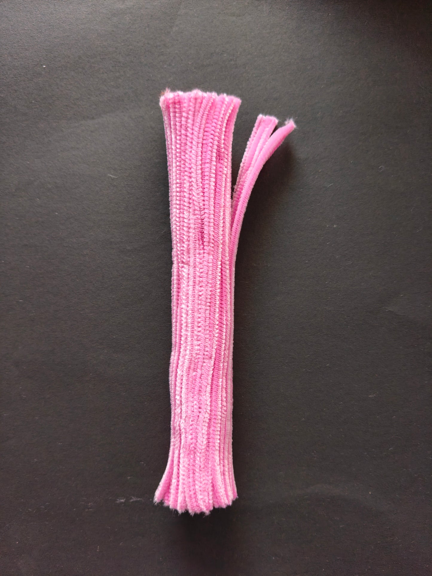 PC10-Pink Pipe Cleaner