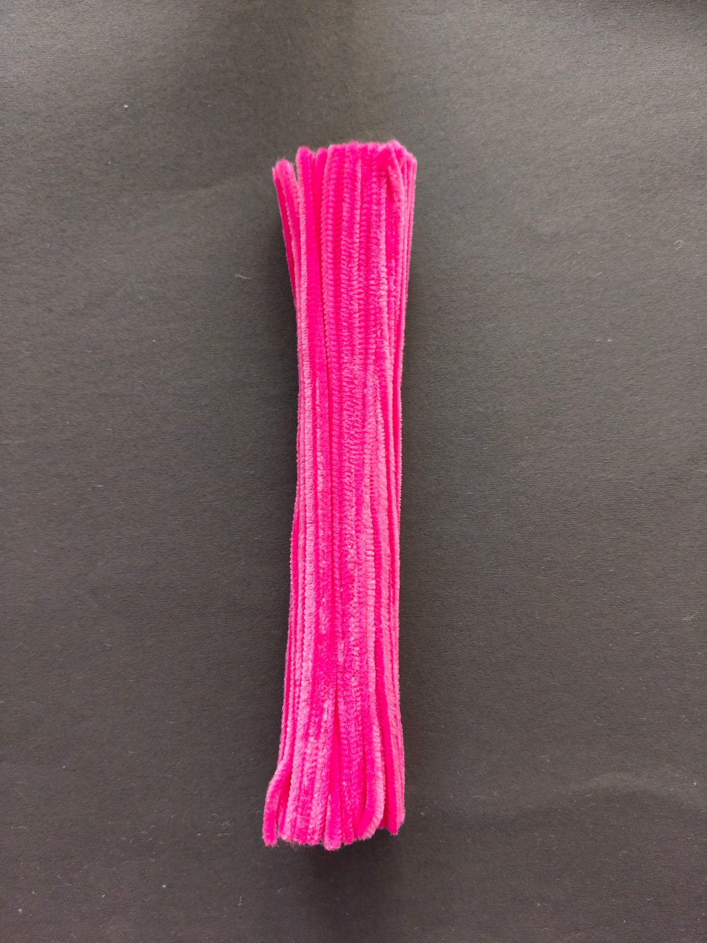 PC11-Dark Pink Pipe Cleaner
