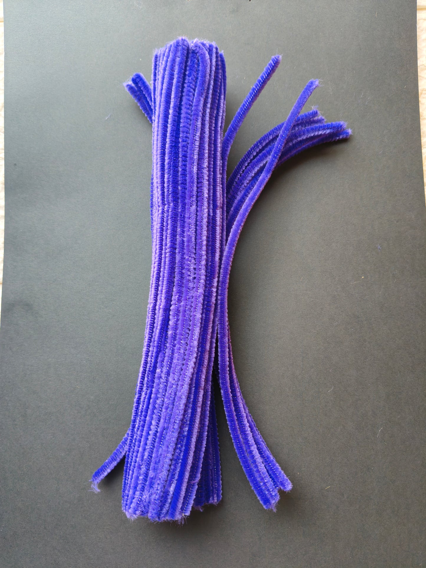 PC16-Violet Pipe Cleaner