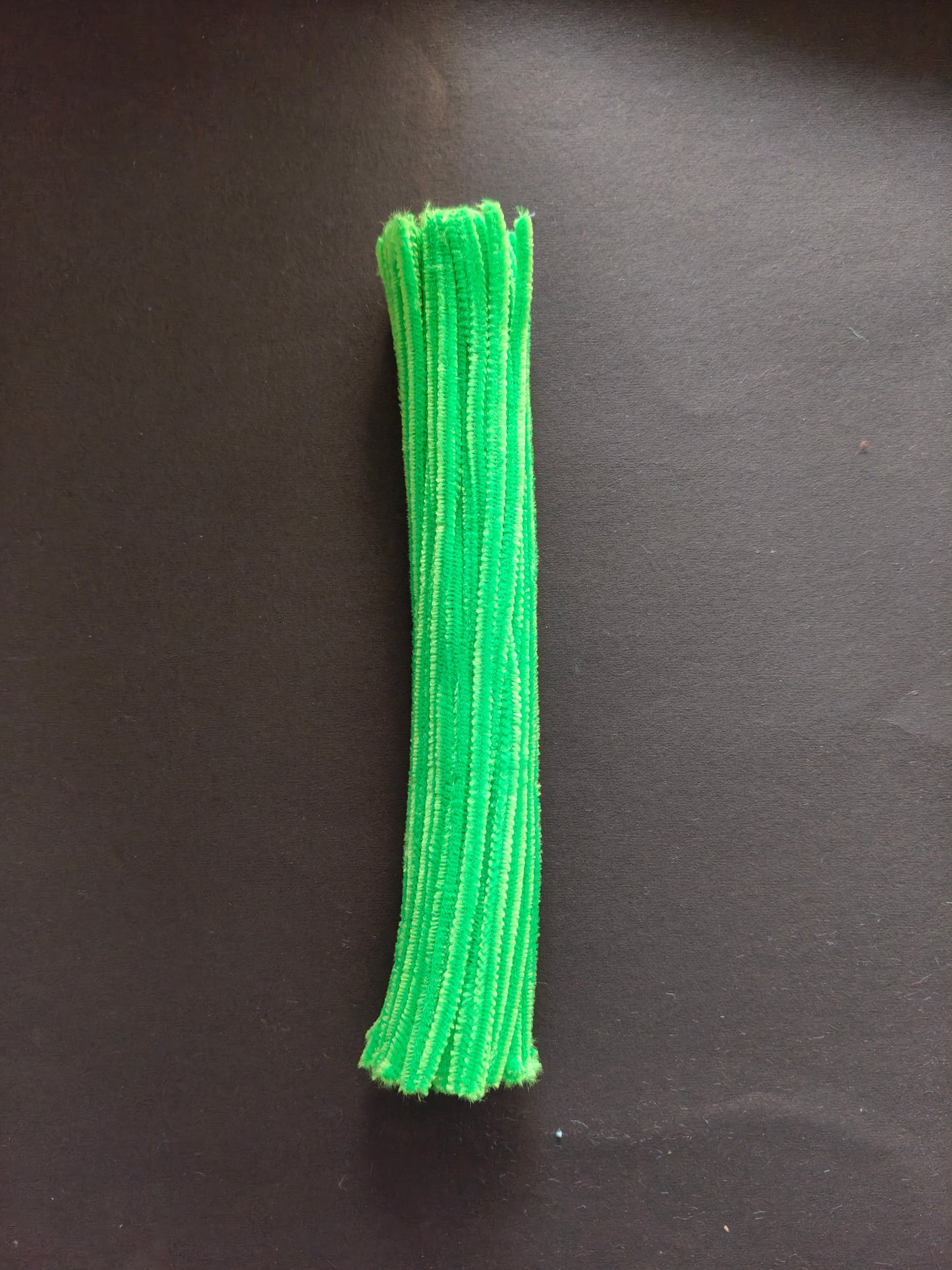 PC25-Green Pipe Cleaner