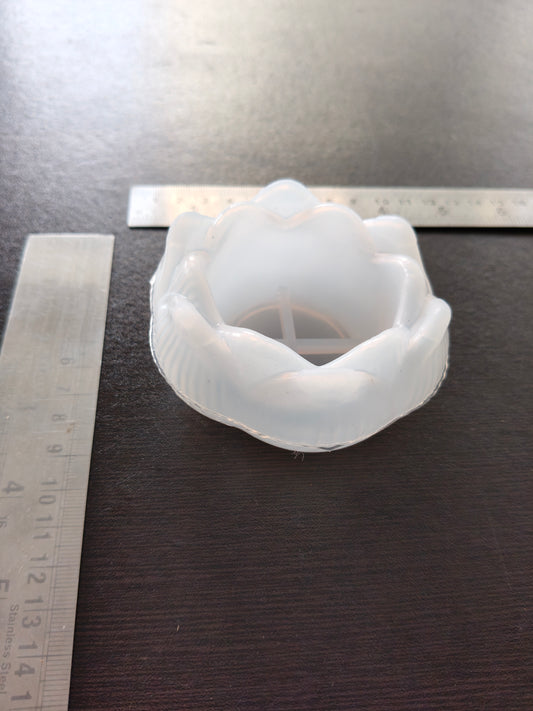 Small lotus t-light mould