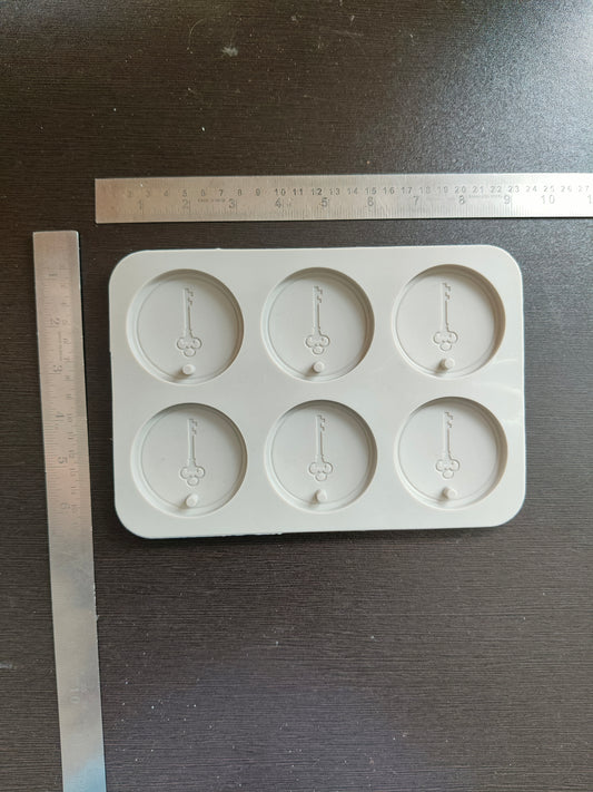 Key Shape Round Wax Sachet Mould