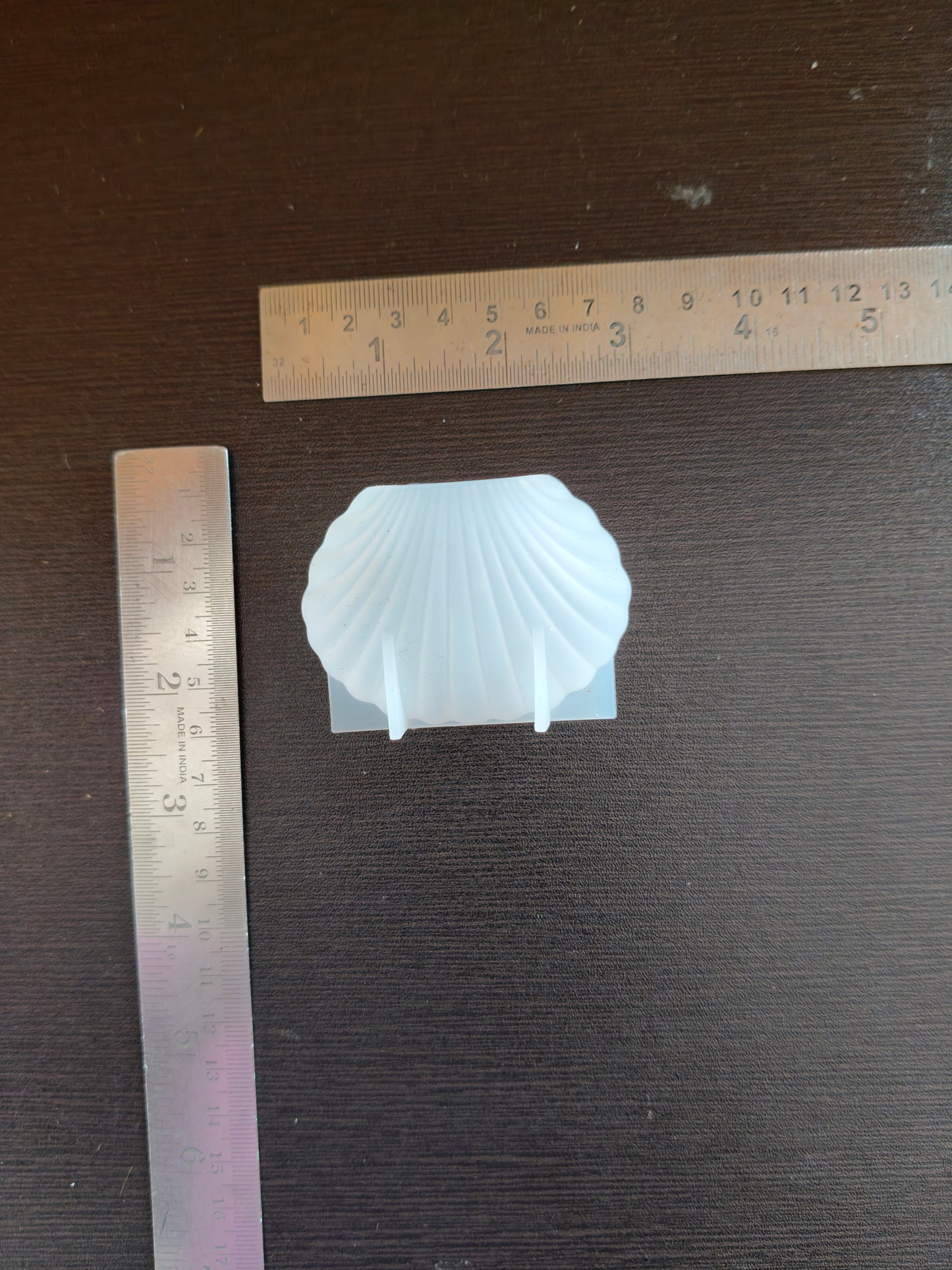 small shell candle mould